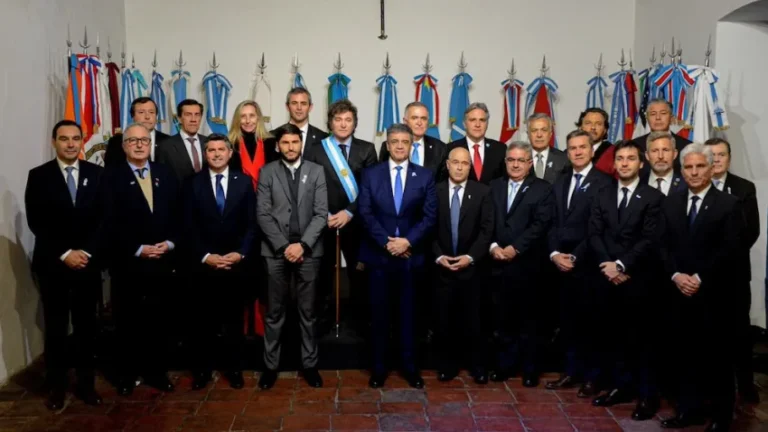 Milei recibirá el jueves al menos a 15 gobernadores para negociar reformas