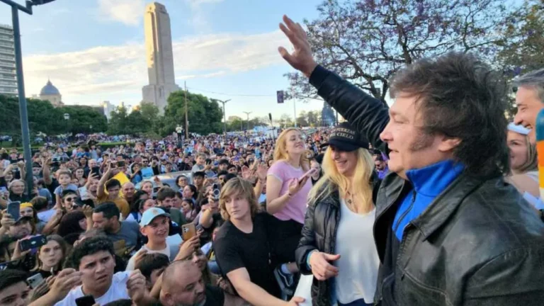 Javier Milei cerrará campaña en Rosario el 23 de octubre