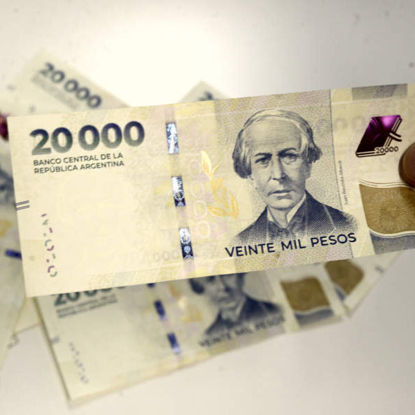 El Gobierno importará billetes de China e imprimirá para Nigeria