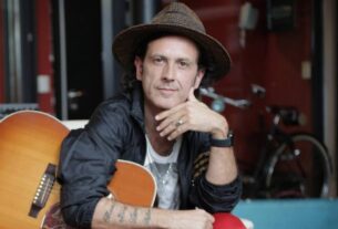 Coti, en plena gira europea